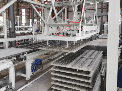 免拆底模鋼筋桁架樓承板設(shè)備廠家：天意機(jī)械免拆樓承板設(shè)備，推動(dòng)建筑高效發(fā)展